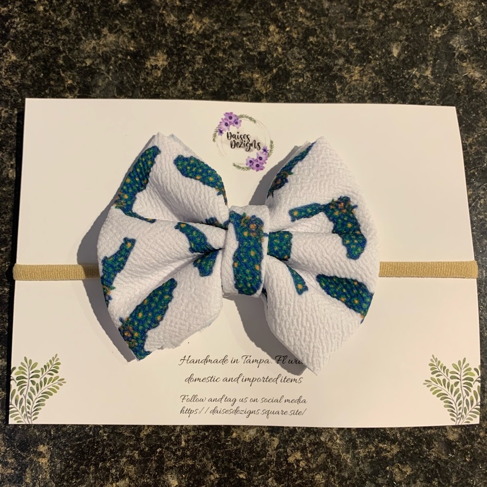 Handmade Bow Head band Fun Kicky Florida State print w/ long clip 4”x4”